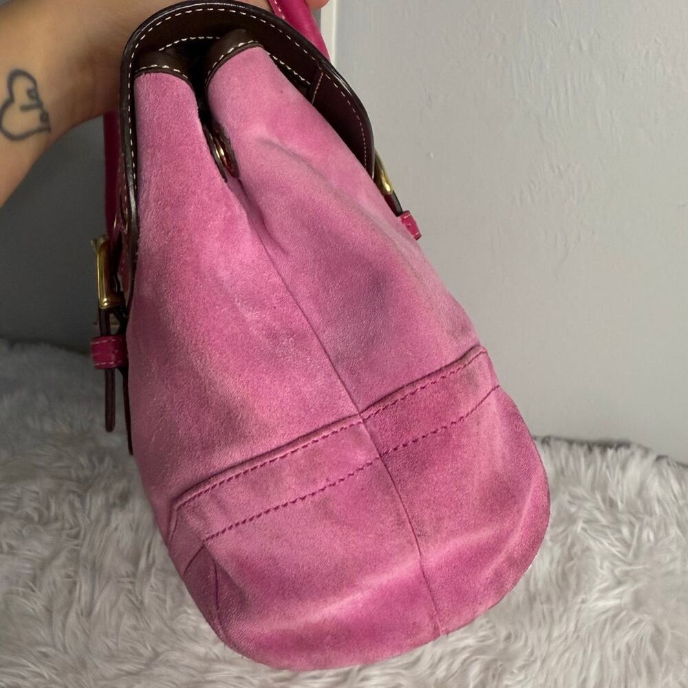y2k COACH Vintage 2004 Pink Hampton Suede SOHO Flap Satchel - Picture 4 of 10